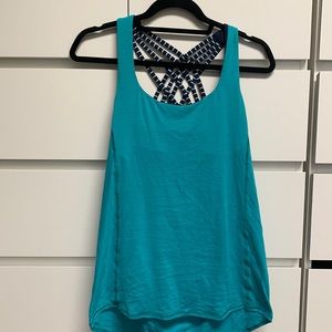 Lululemon Free to be wild tank size 6